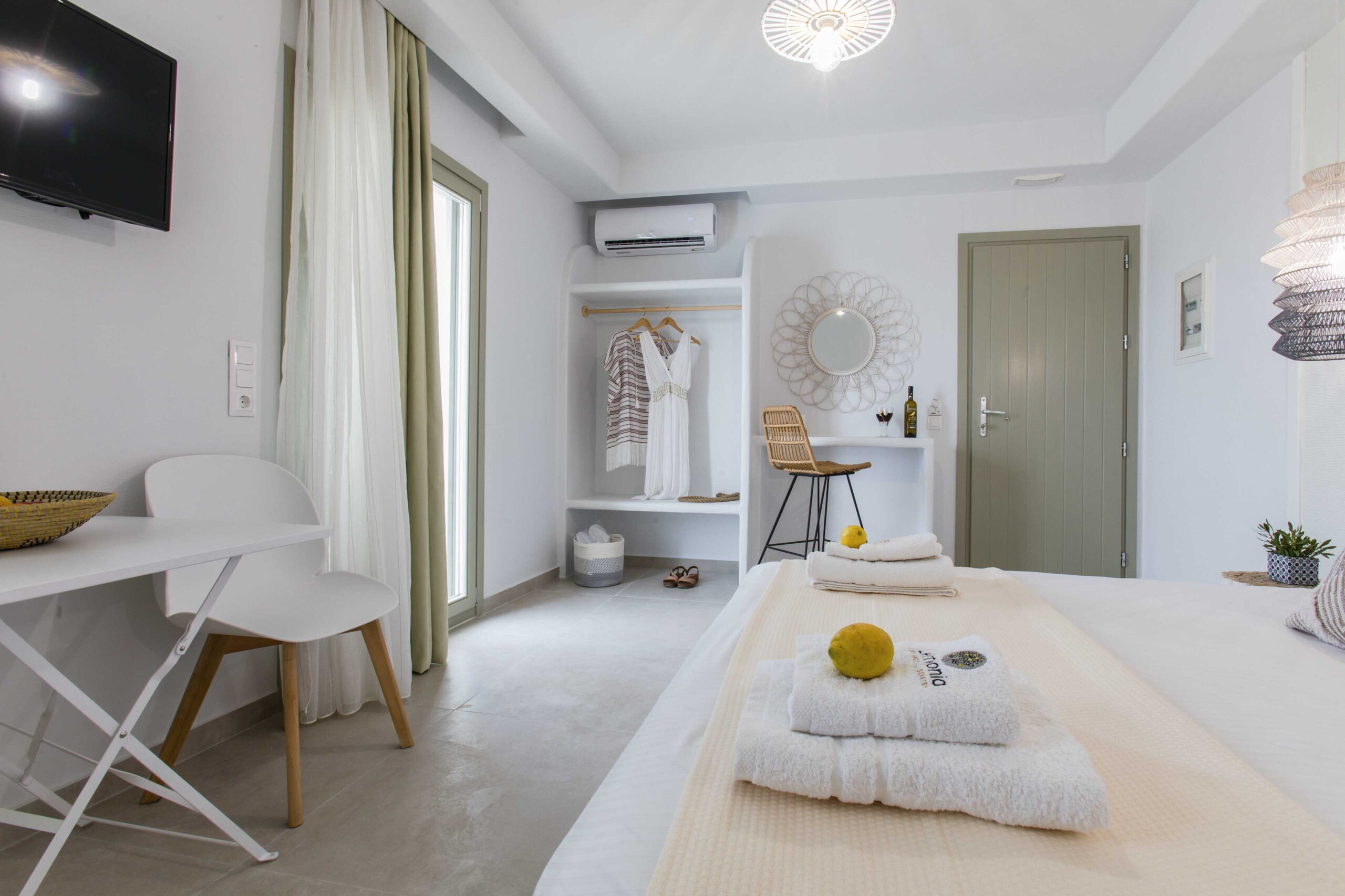 naxos-bride-suites-lemonia-02-scaled.jpg