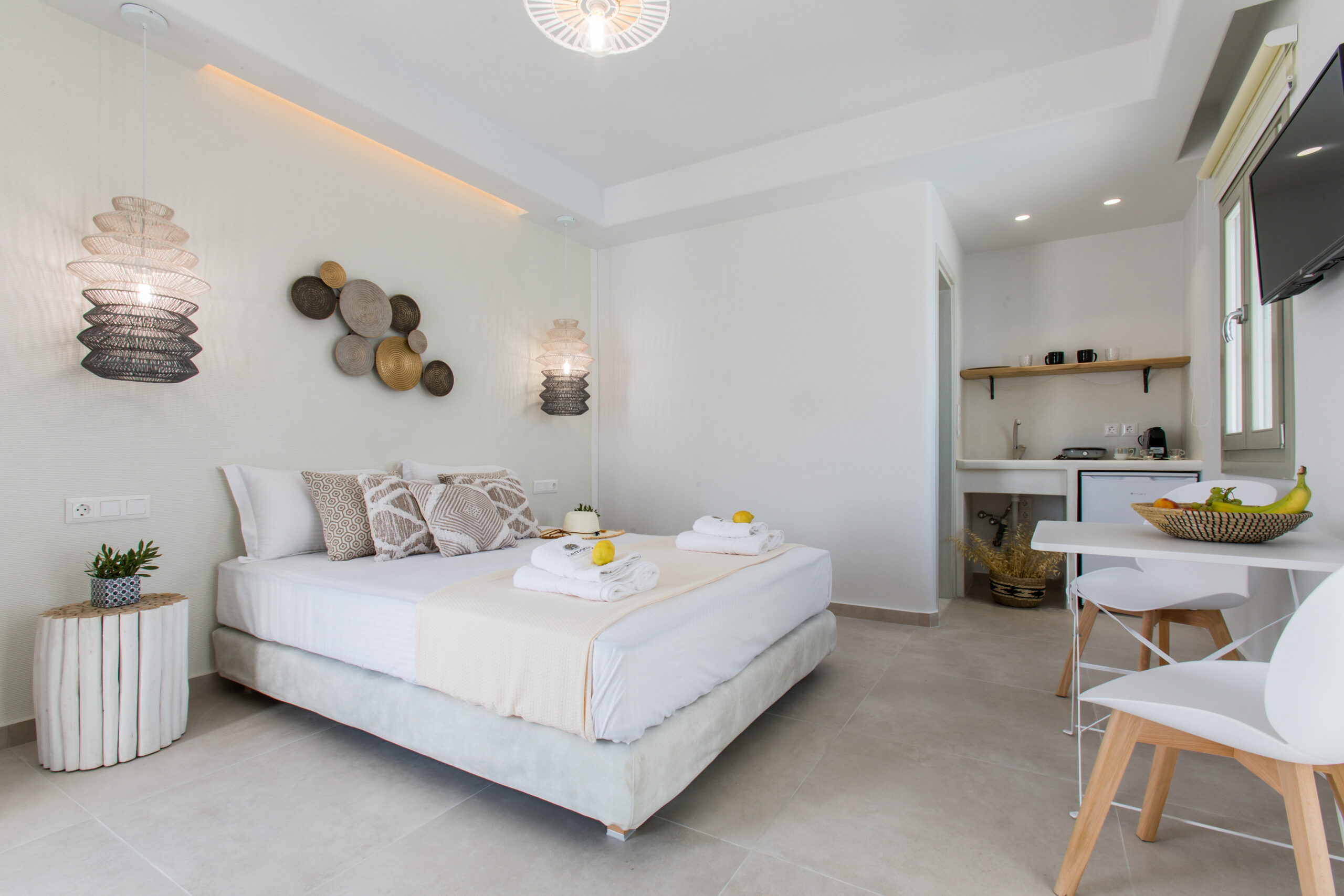 JUNIOR SUITE WITH SEE VIEW