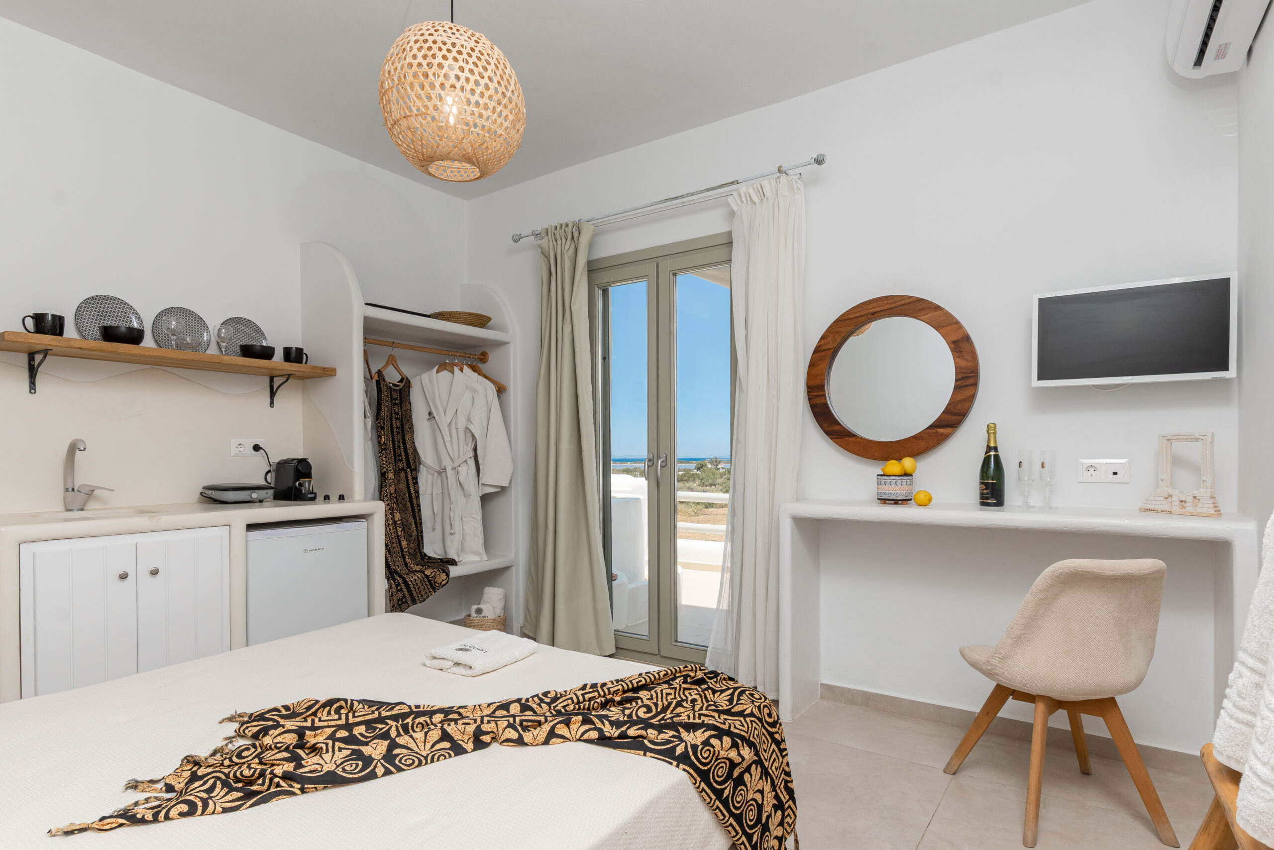 Lemonia Studios & Suites_0053